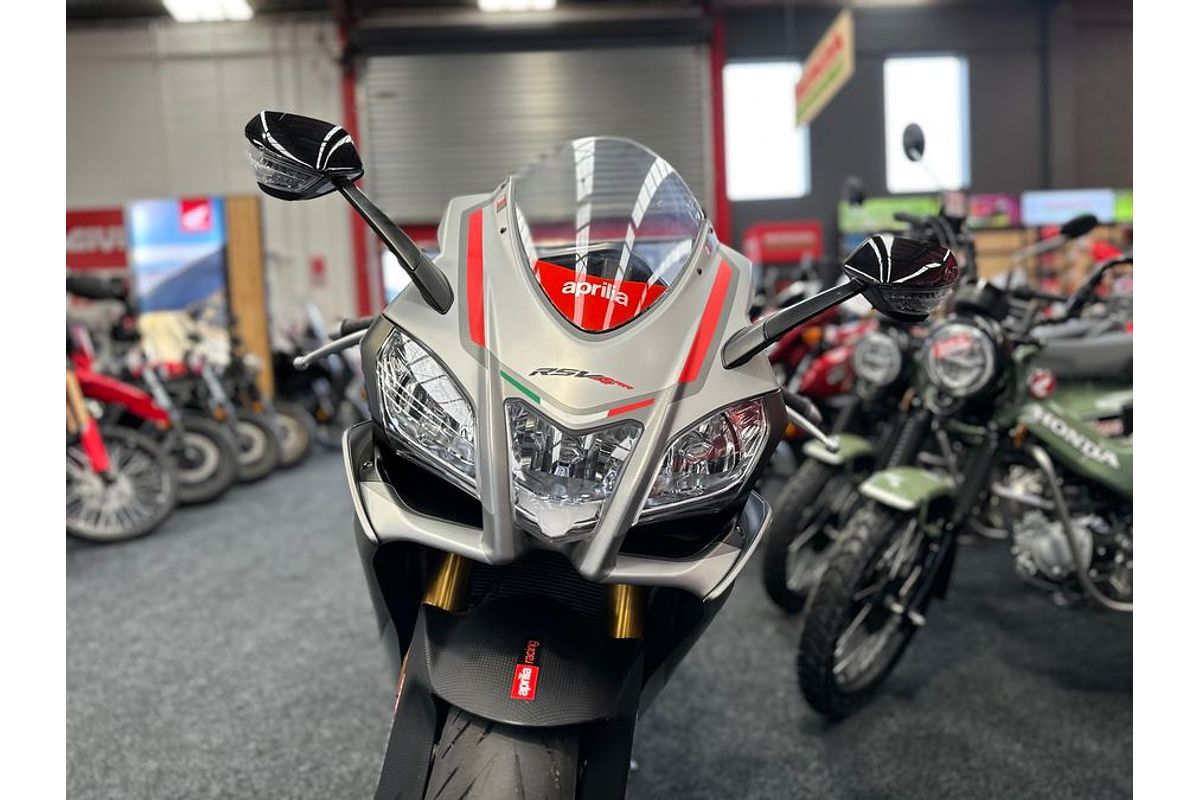 2016 Aprilia RSV4RR