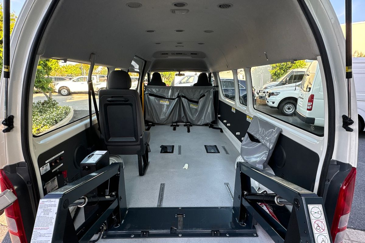 2014 Toyota Hiace Commuter KDH223R