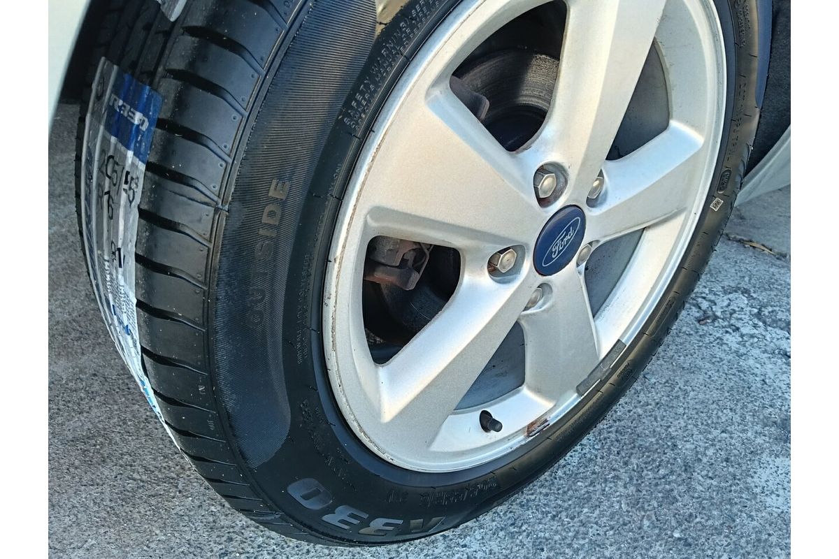 2007 Ford Focus LX LS