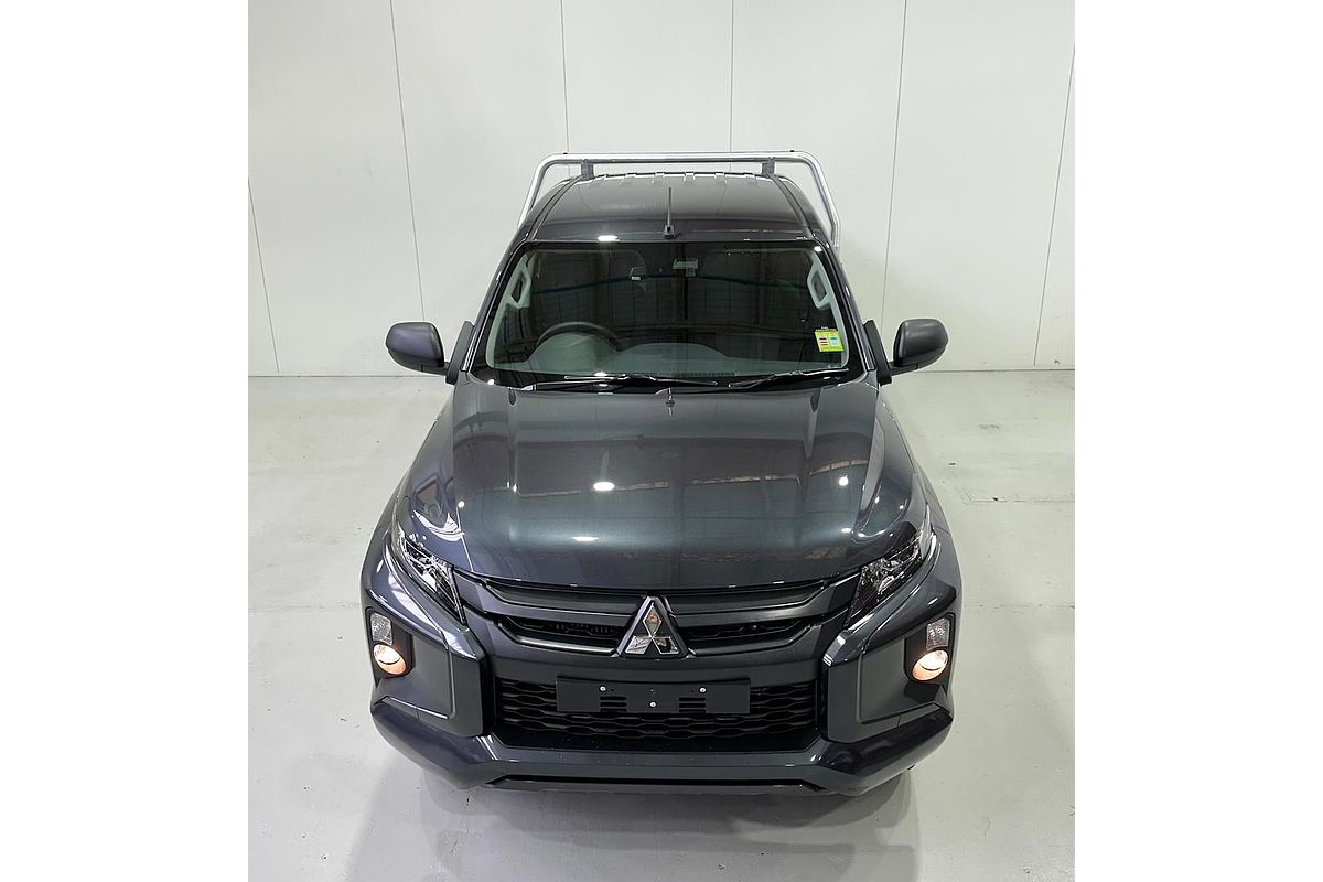 2023 Mitsubishi Triton GLX MR