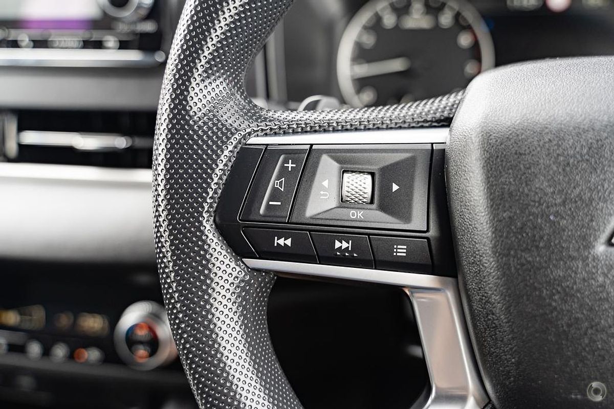 2025 Mitsubishi Outlander LS ZM