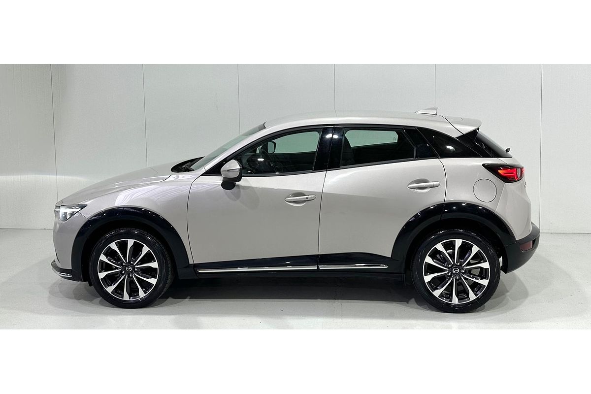 2022 Mazda CX-3 sTouring DK