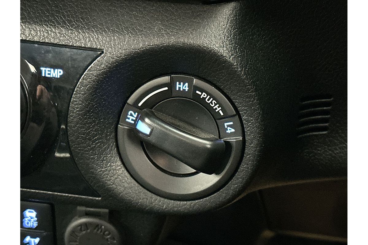 2022 Toyota Hilux SR5 GUN126R 4X4