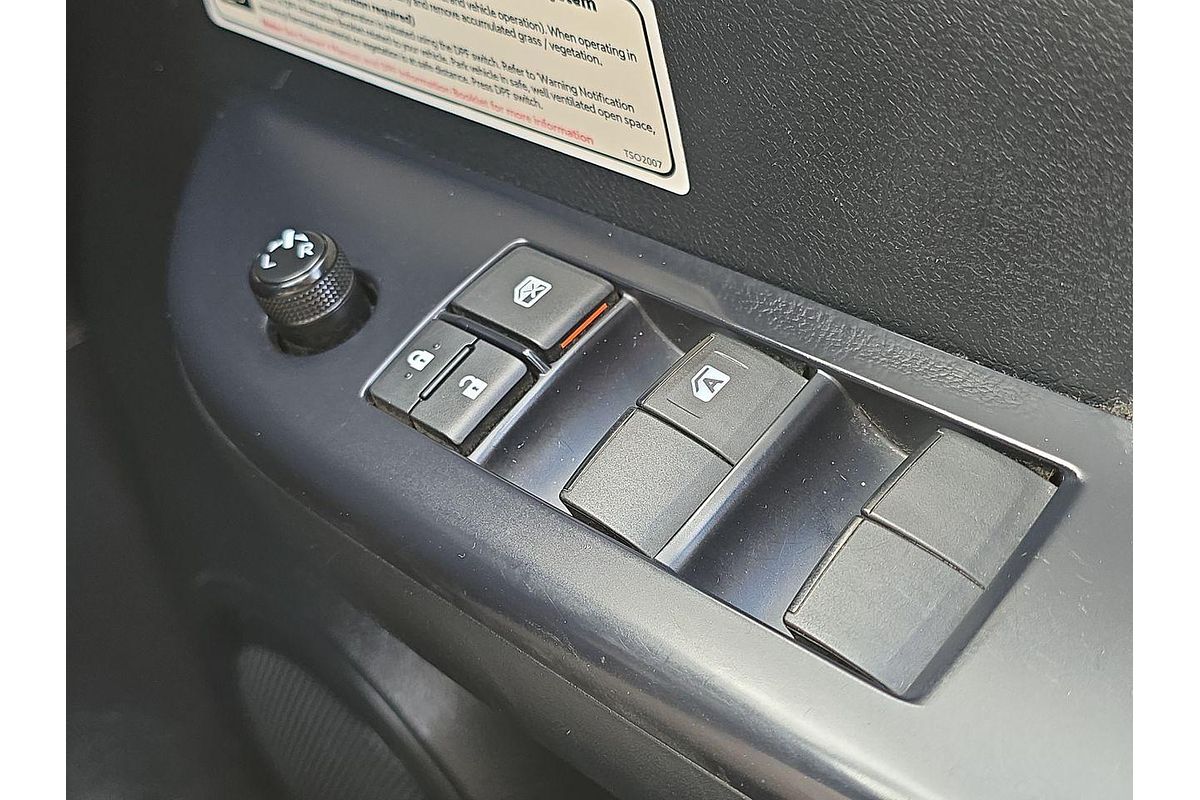 2021 Toyota Hilux SR GUN126R 4X4