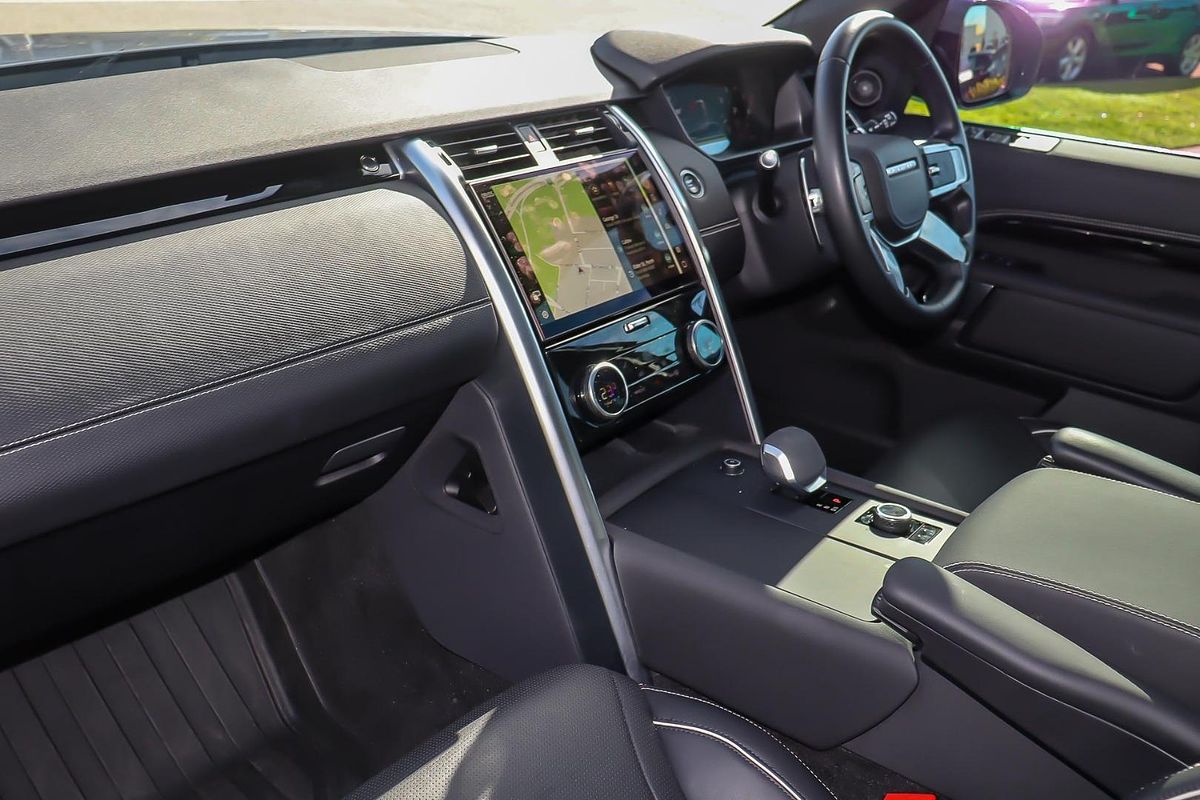 2023 Land Rover Discovery P360 R-Dynamic HSE Series 5