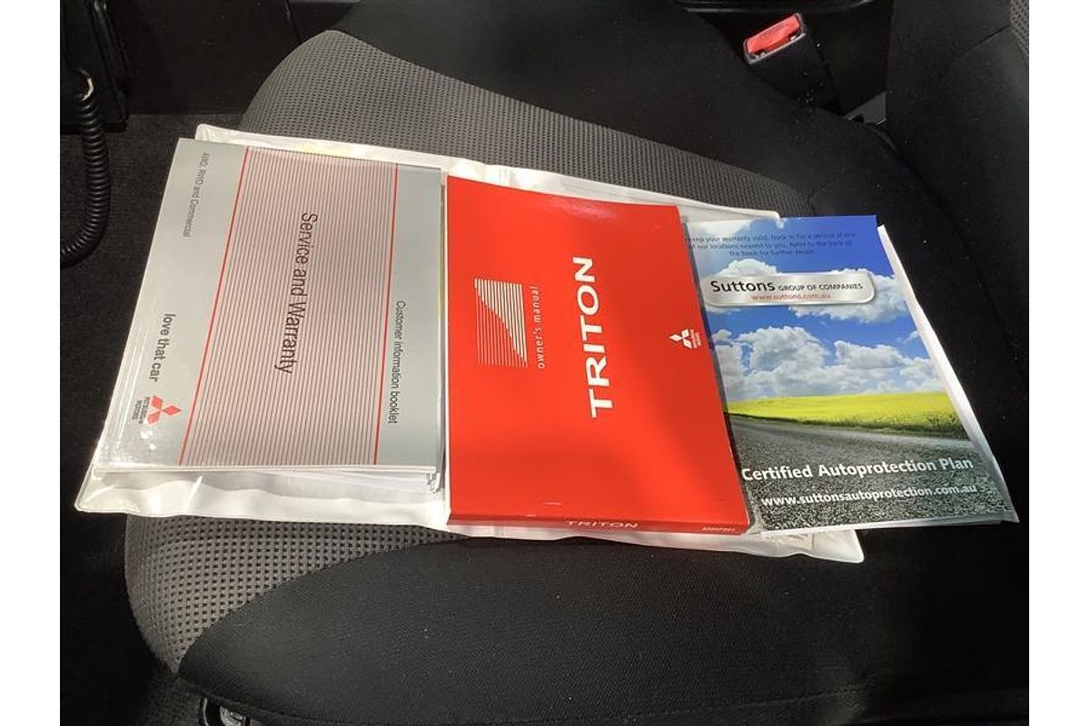 2015 Mitsubishi Triton GLX MN 4X4