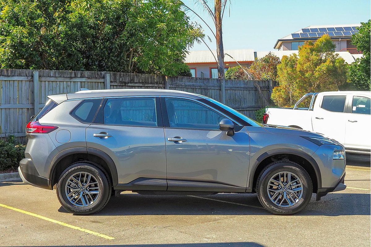 2023 Nissan X-TRAIL ST T33