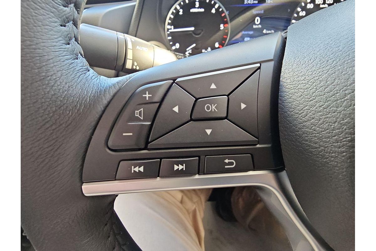 2025 Nissan Navara PRO-4X D23 4X4
