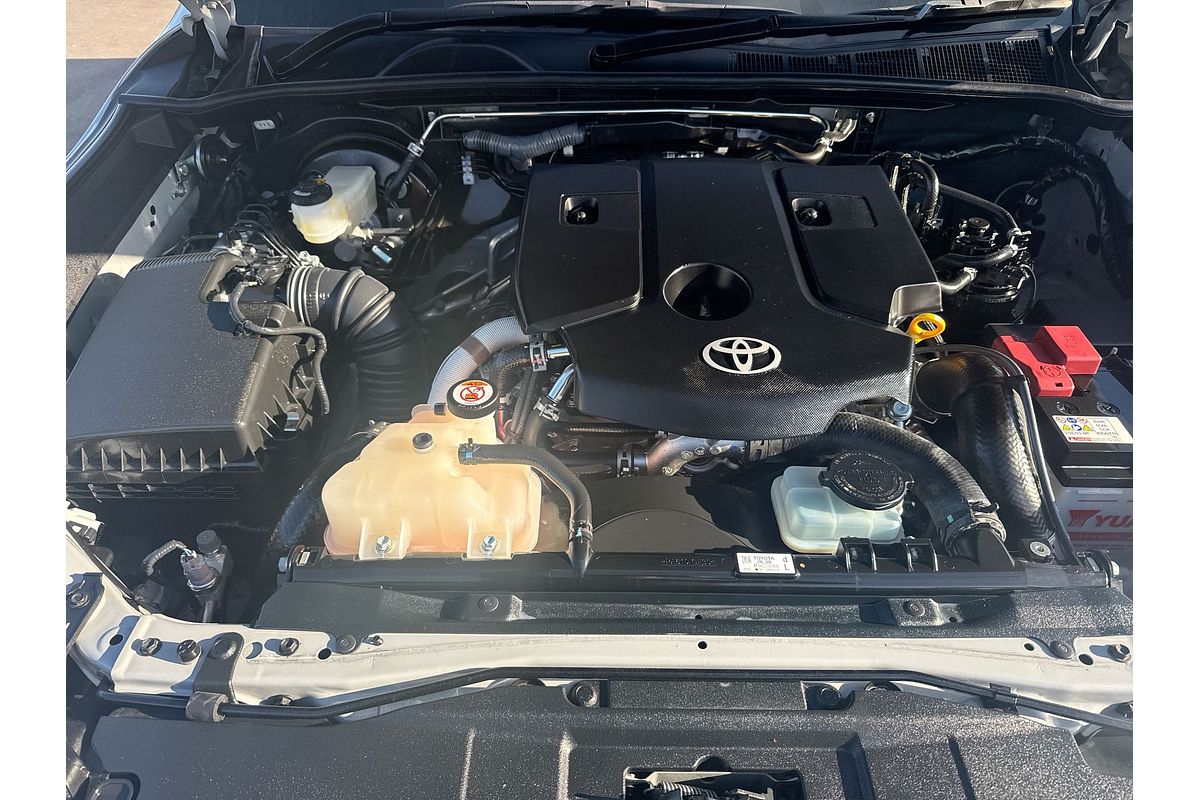 2023 Toyota Hilux SR5 GUN126R 4X4