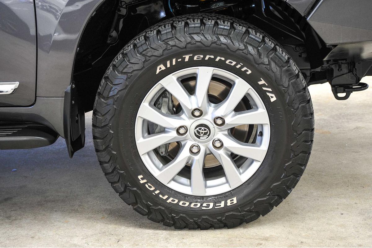 2017 Toyota Landcruiser Sahara VDJ200R