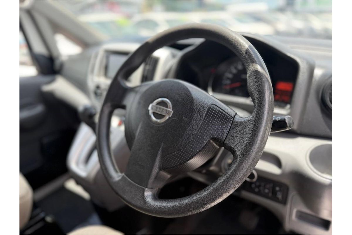 2014 Nissan NV200 Lifecare Vanete