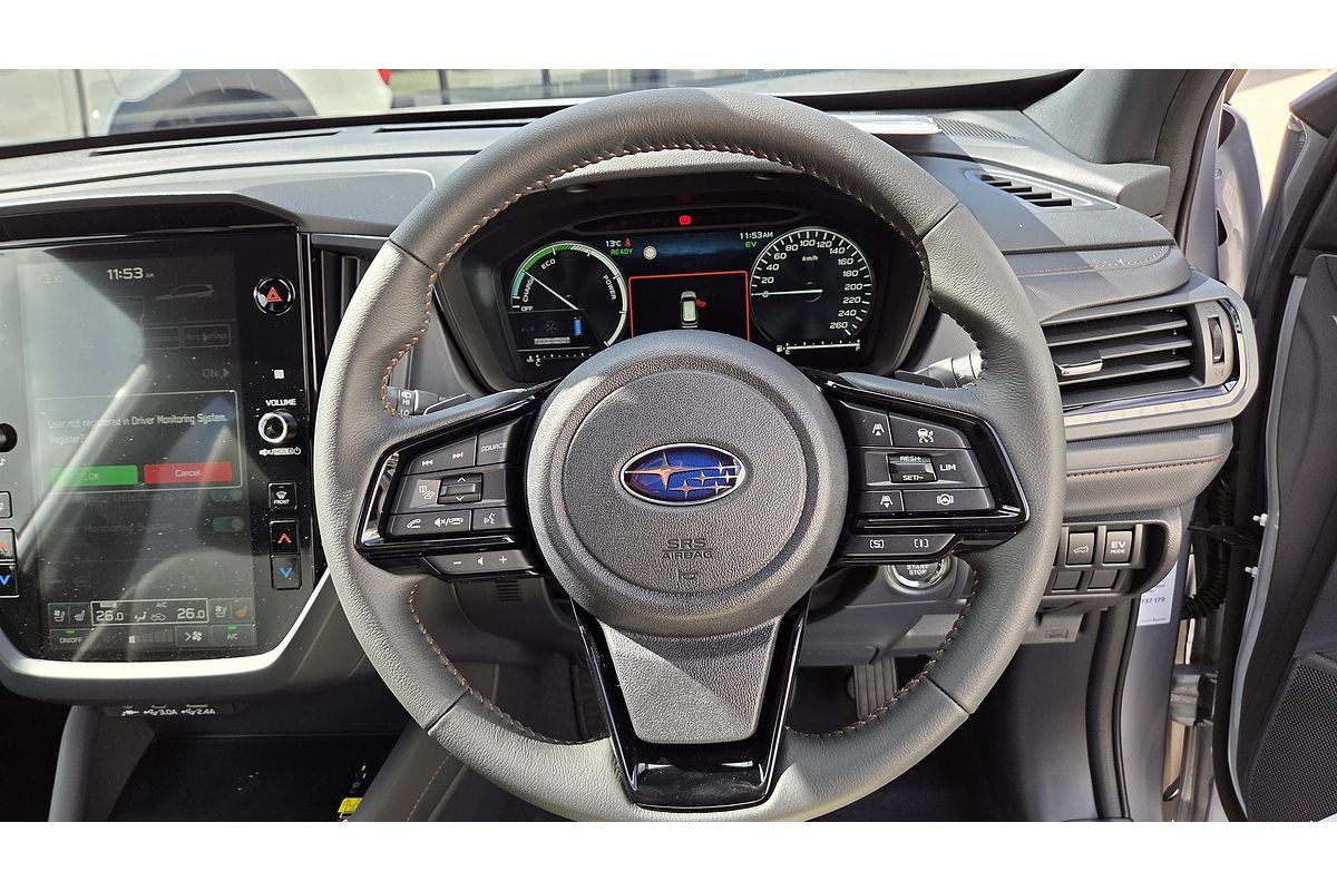 2025 Subaru Forester Hybrid Touring S6