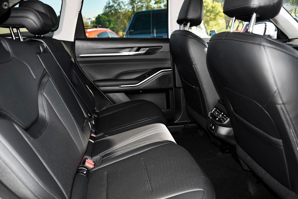 2025 GWM Haval H6 Ultra B01