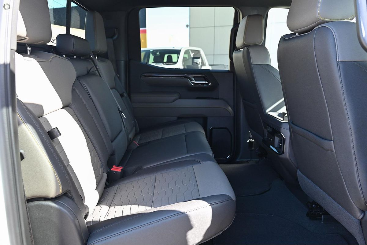 2025 Chevrolet Silverado 1500 ZR2 W/Tech Pack T1 4X4