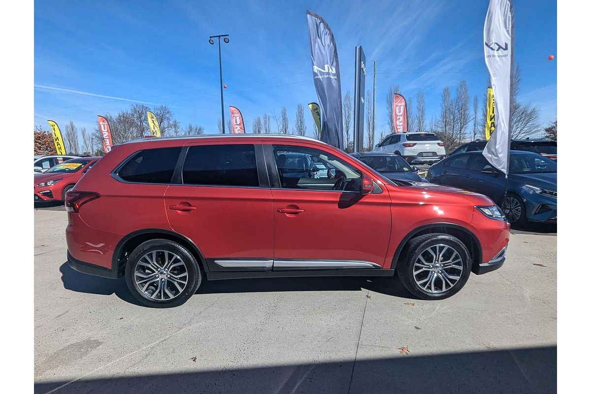 2017 Mitsubishi Outlander LS Safety Pack ZK