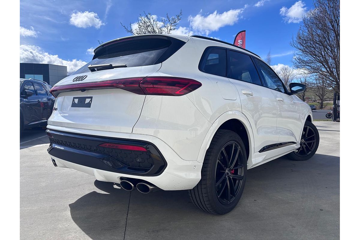 2025 Audi SQ5 TFSI FY