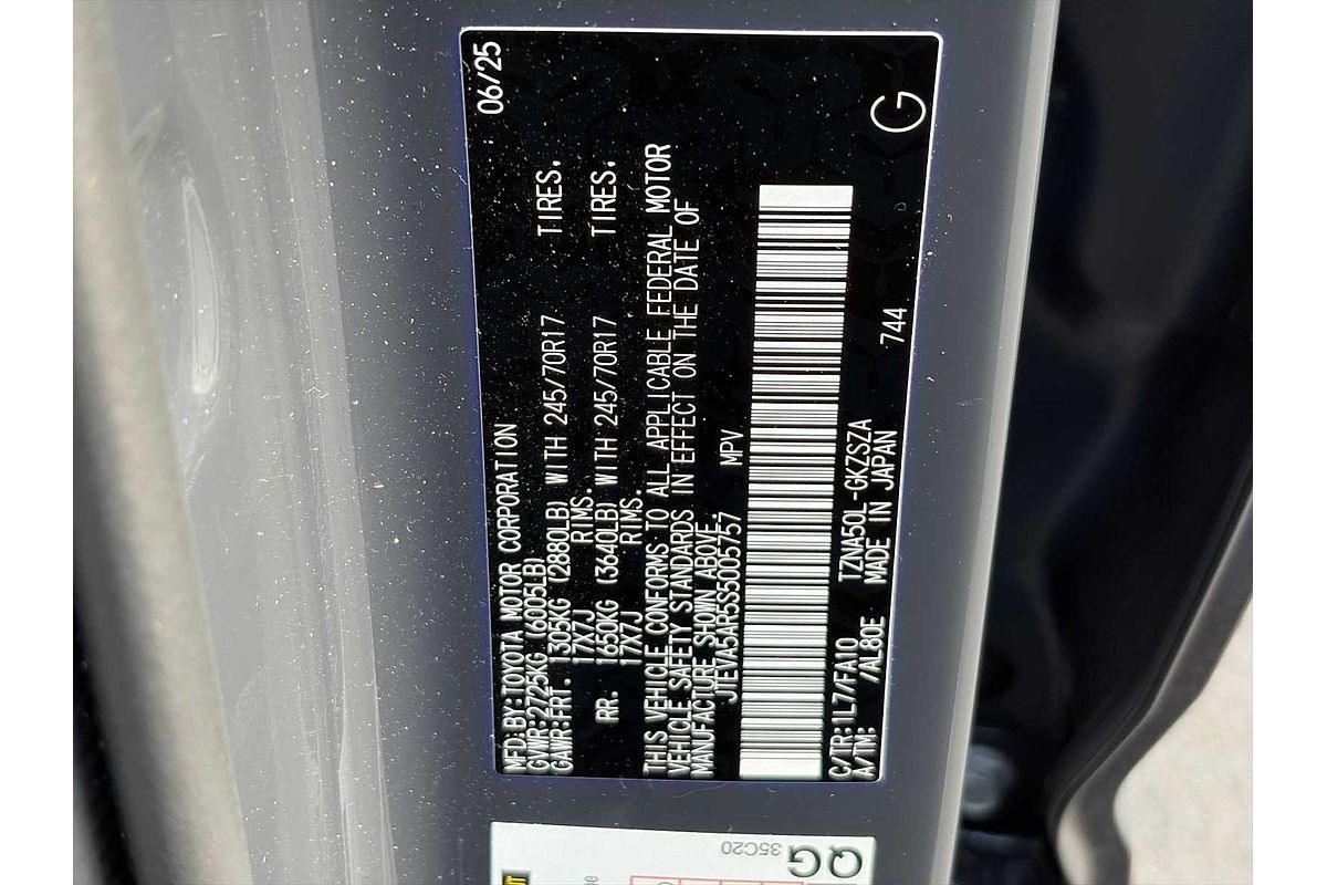 2025 Toyota 4Runner SR5