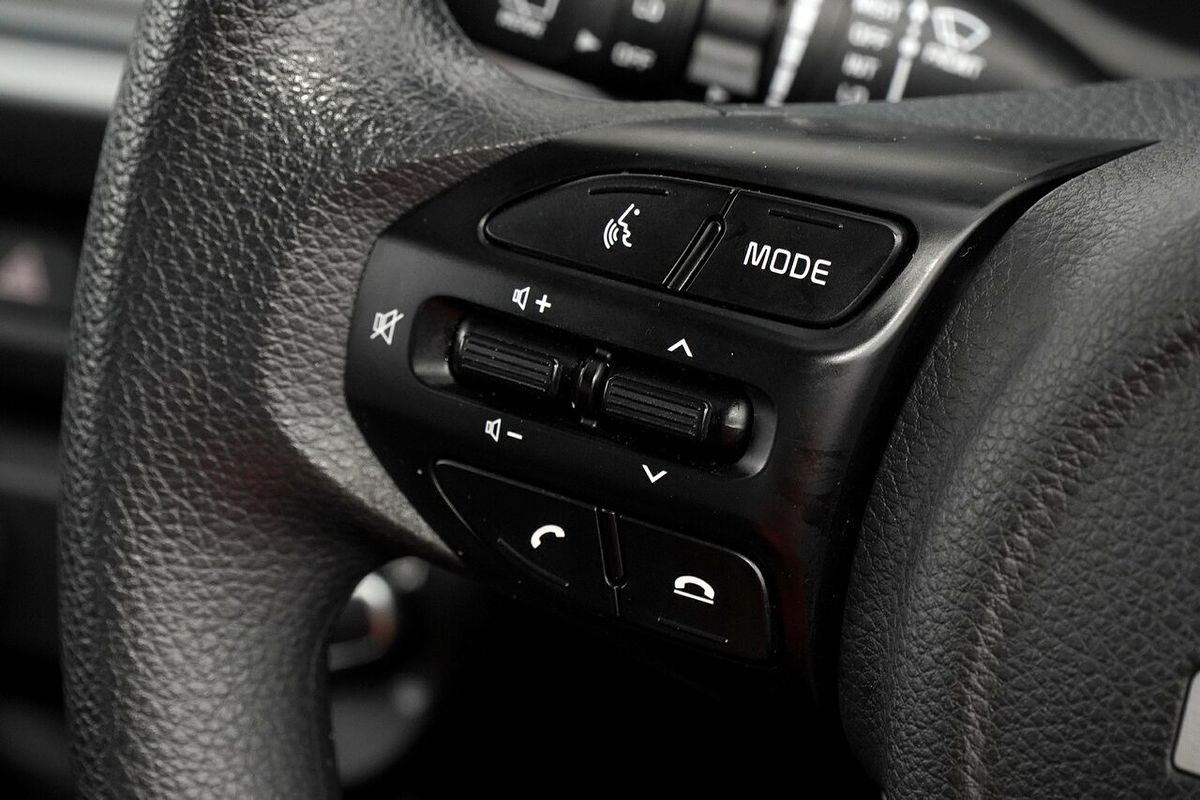 2022 Kia Rio S YB