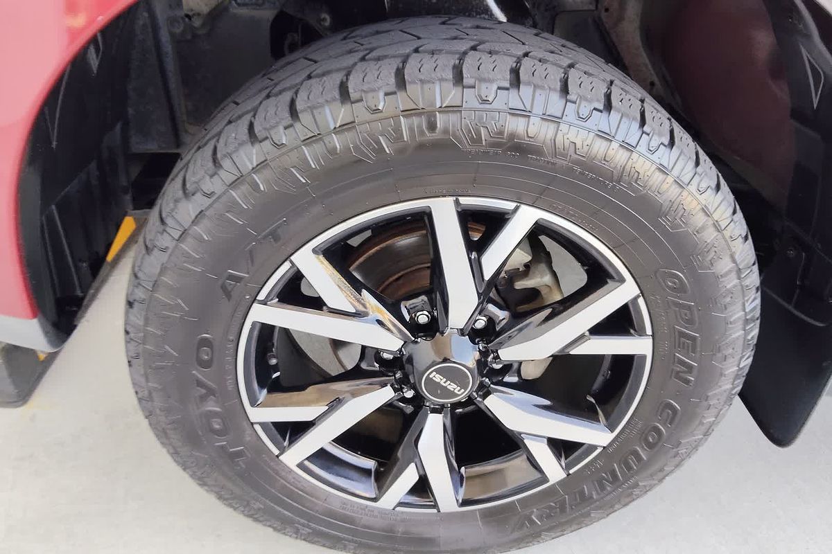 2019 Isuzu MU-X LS-T