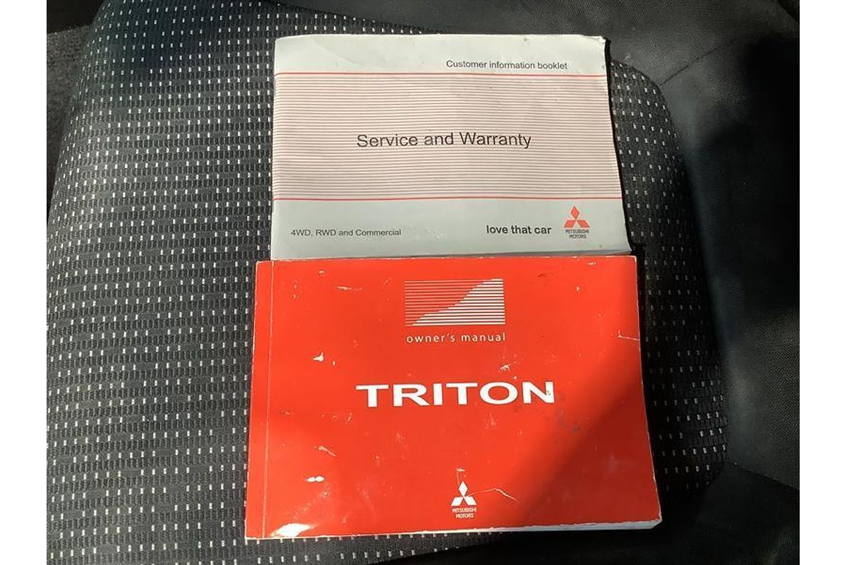2013 Mitsubishi Triton GLX-R MN 4X4