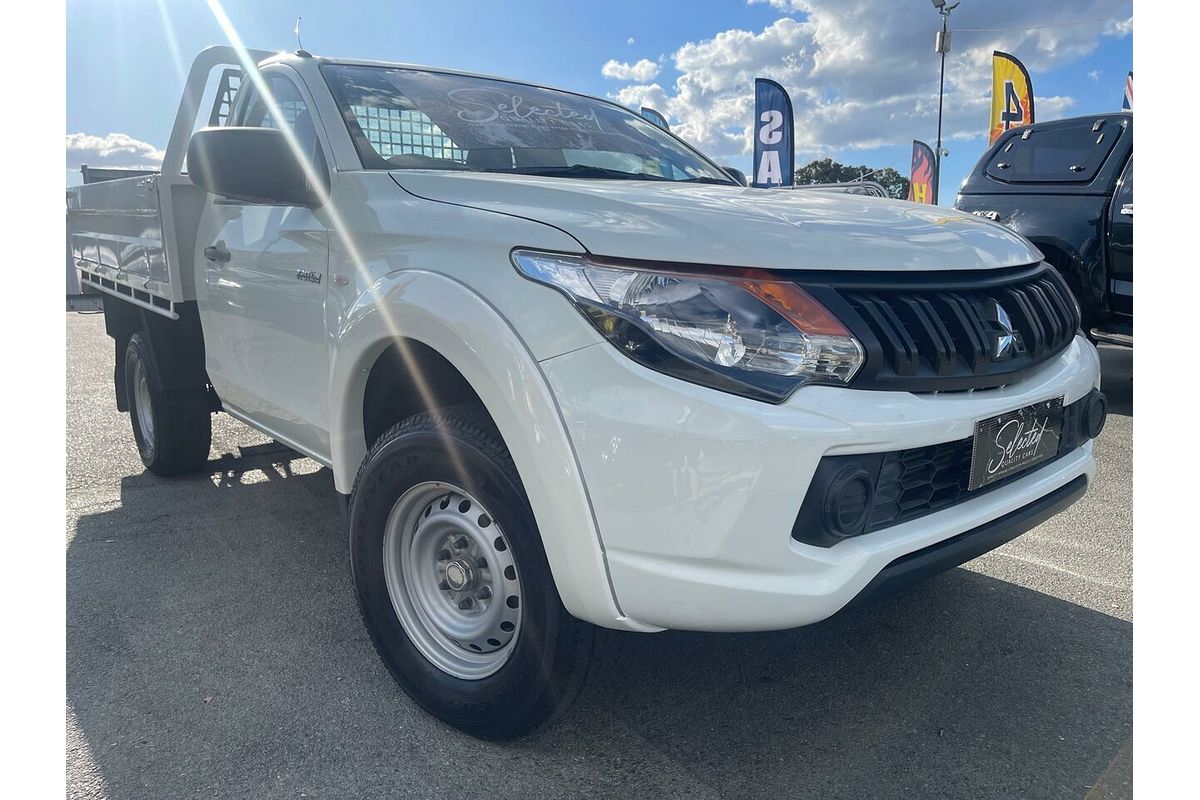 2017 Mitsubishi Triton GLX MQ 4X4