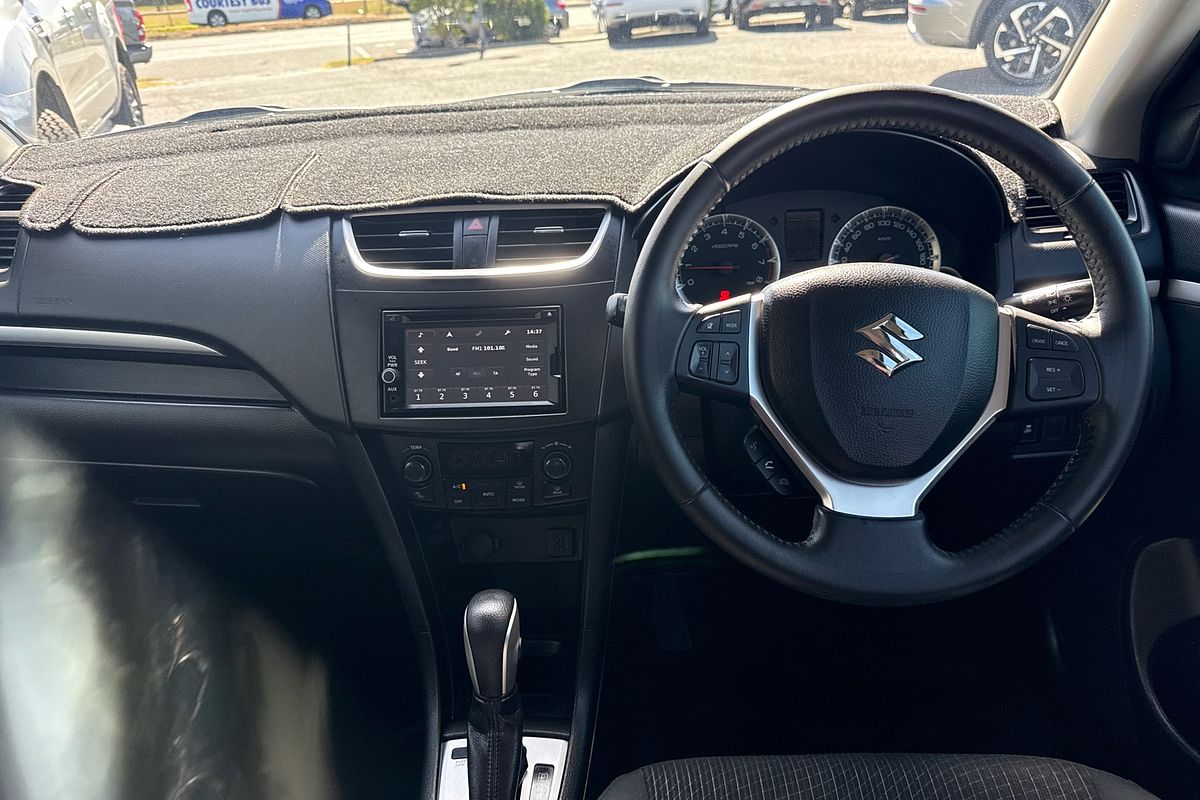 2015 Suzuki Swift GLX Navigator FZ