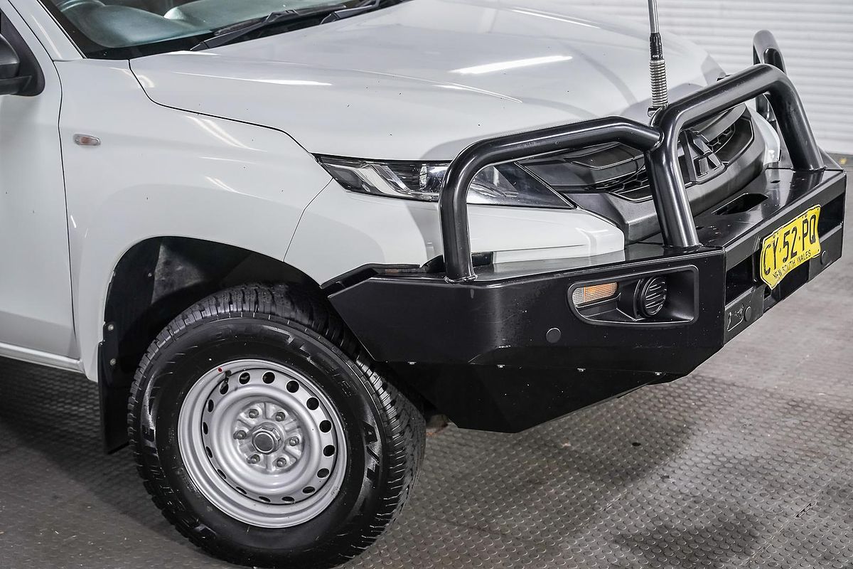 2020 Mitsubishi Triton GLX MR 4X4