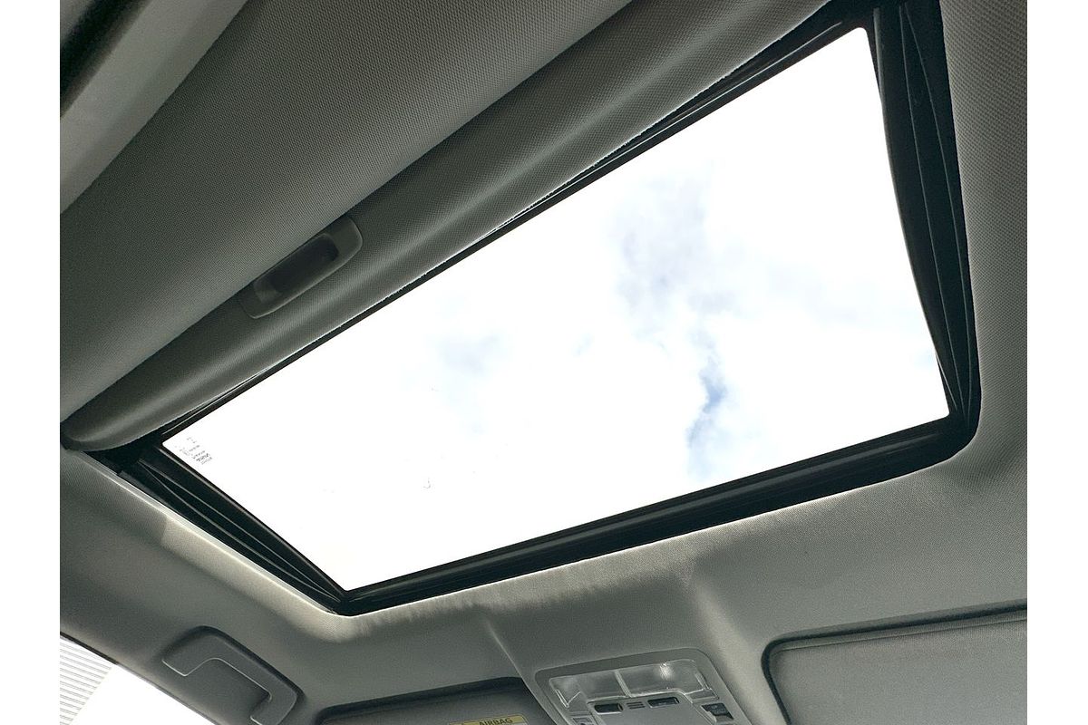 2016 Toyota Kluger Grande GSU50R