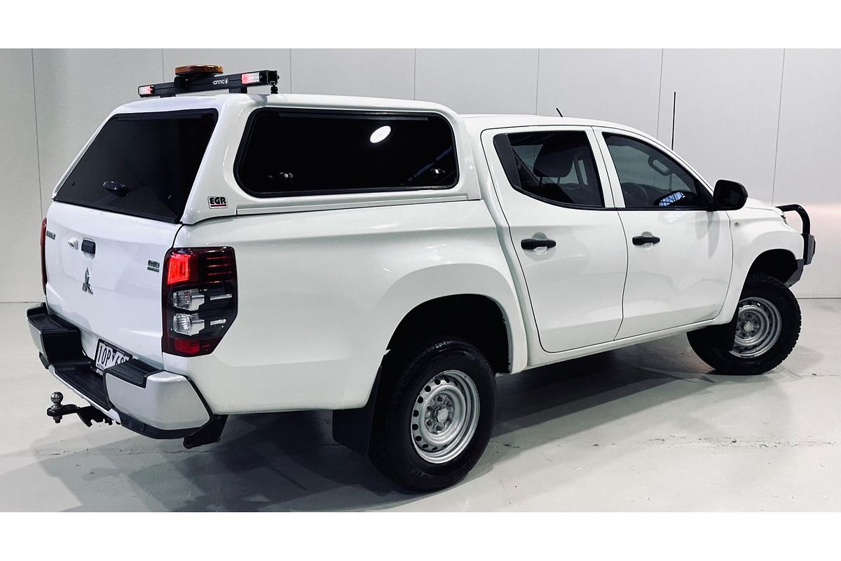 2018 Mitsubishi Triton GLX ADAS MR