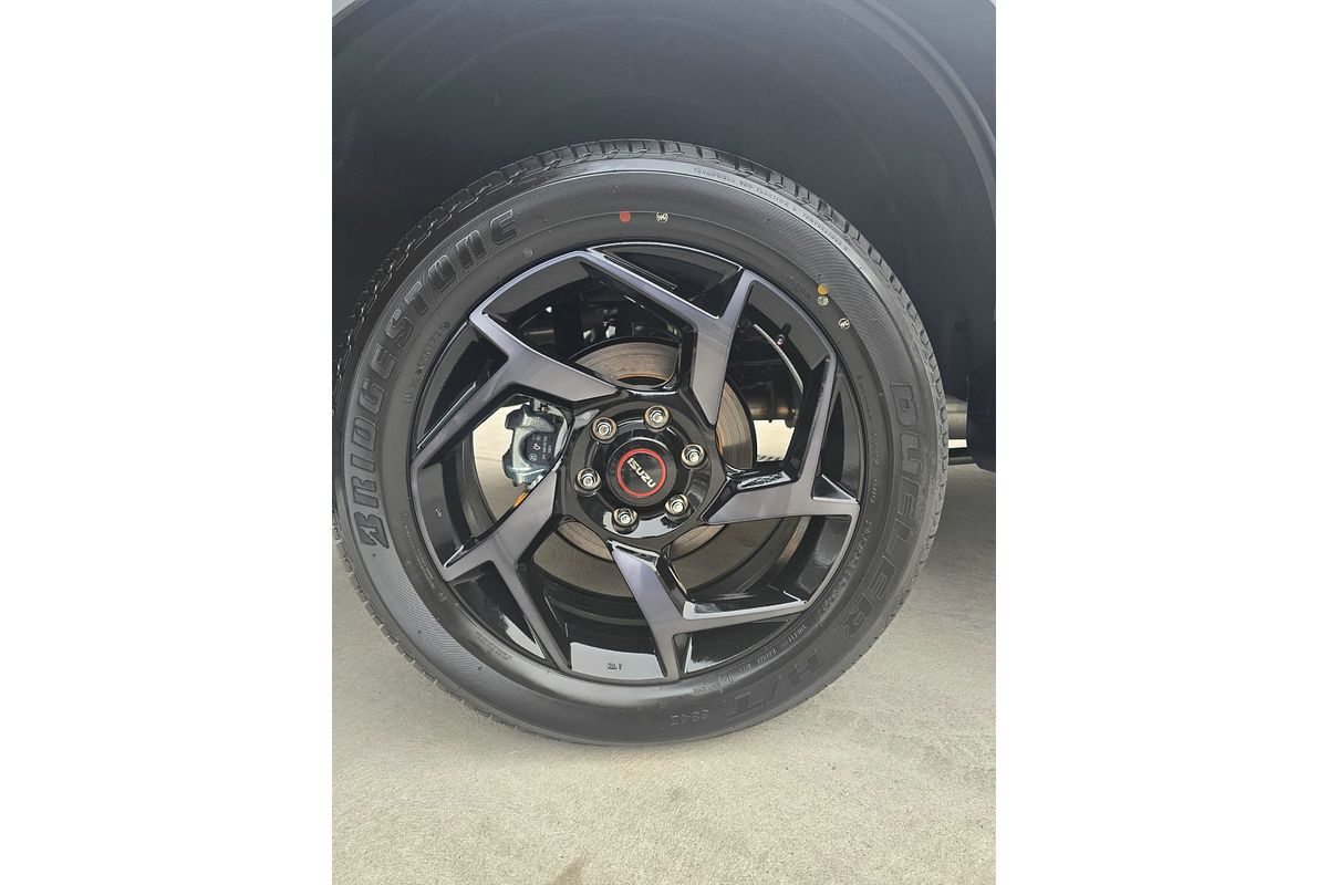 2025 Isuzu MU-X X-TERRAIN