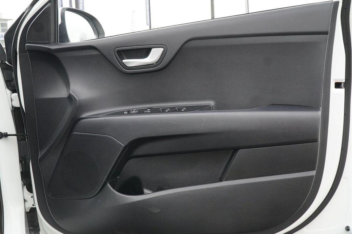 2022 Kia Rio S YB