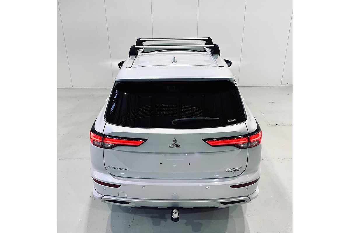 2022 Mitsubishi Outlander PHEV Exceed ZM