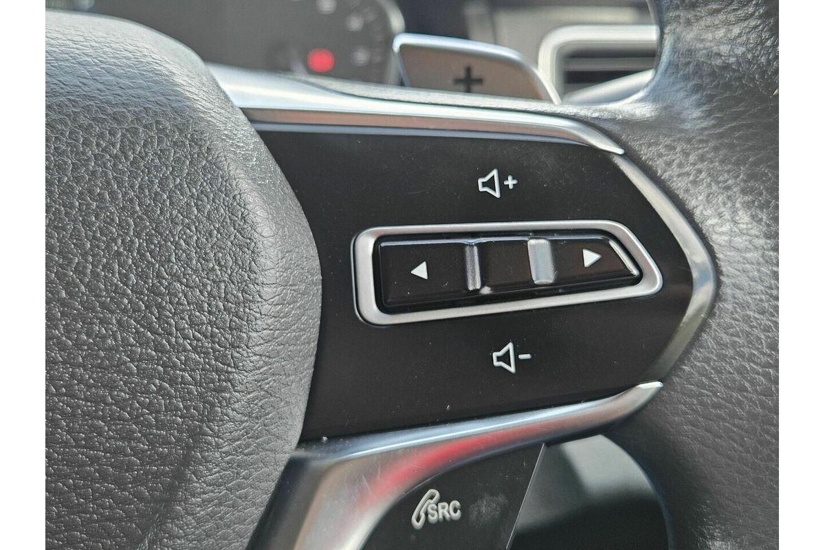 2021 LDV G10 Lift Door SV7C MY21