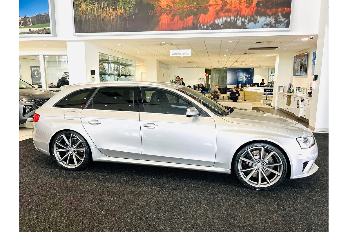 2015 Audi RS4 B8