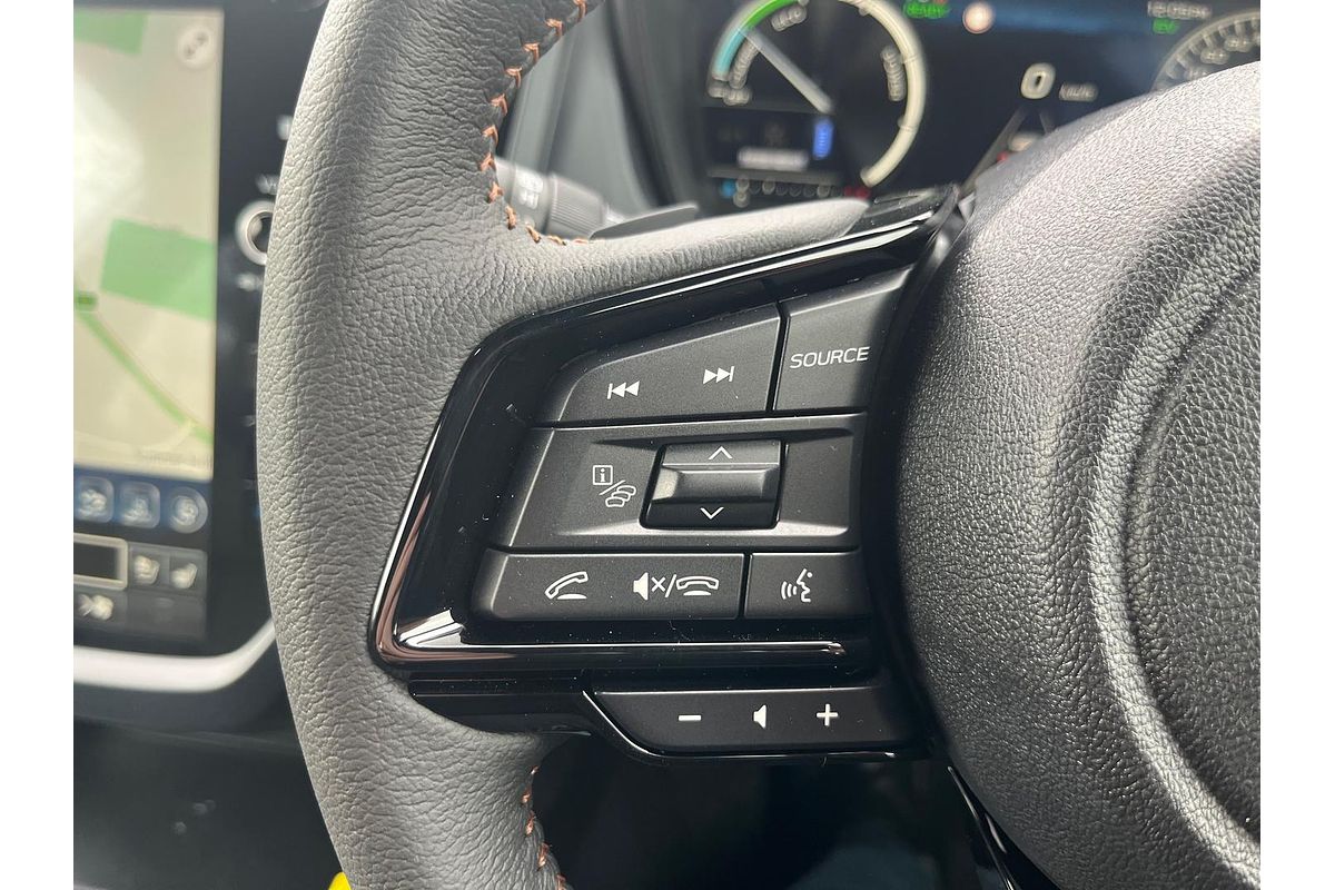2025 Subaru Forester Hybrid Touring S6