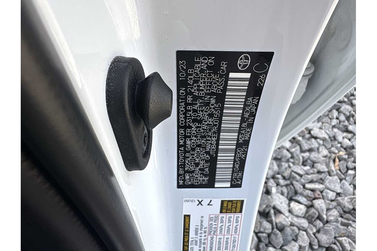 2024 Toyota Corolla LE