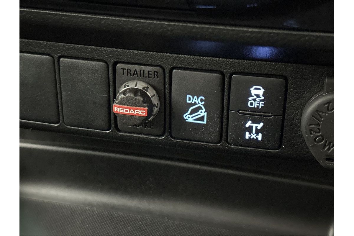 2022 Toyota Hilux SR5 GUN126R 4X4