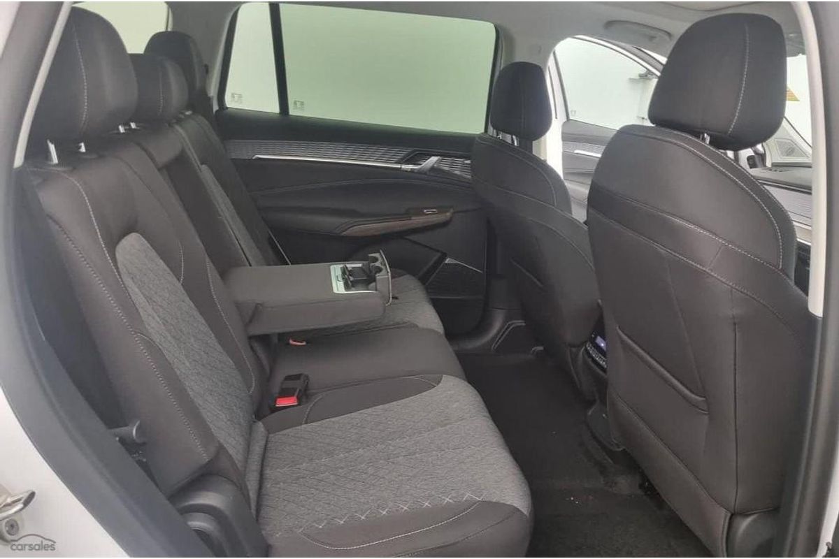 2025 MG QS Excite IS31