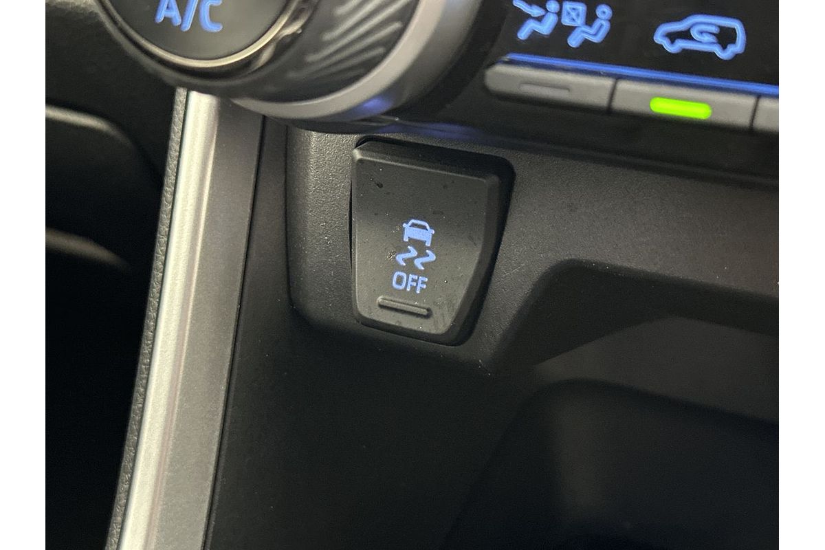 2021 Toyota RAV4 GXL MXAA52R