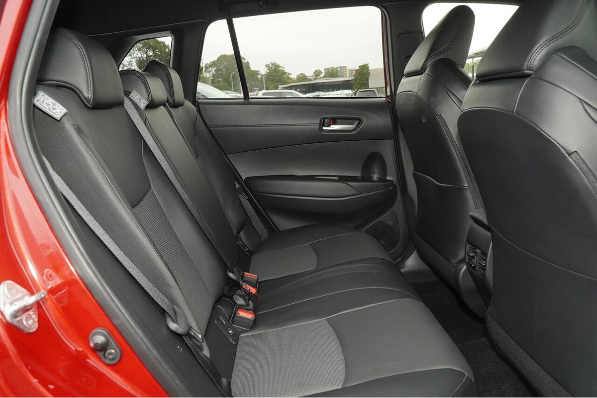 2023 Toyota Corolla Cross GXL MXGA10R