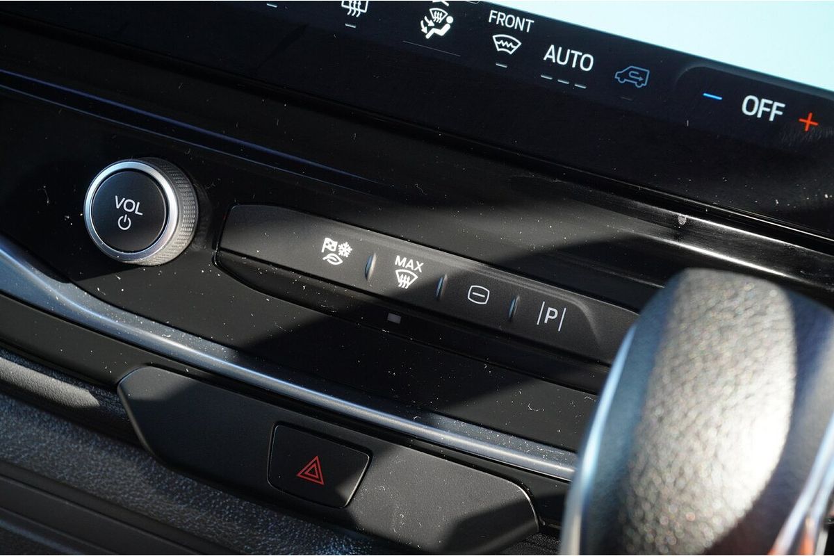 2023 Ford Transit 350L VO LWB