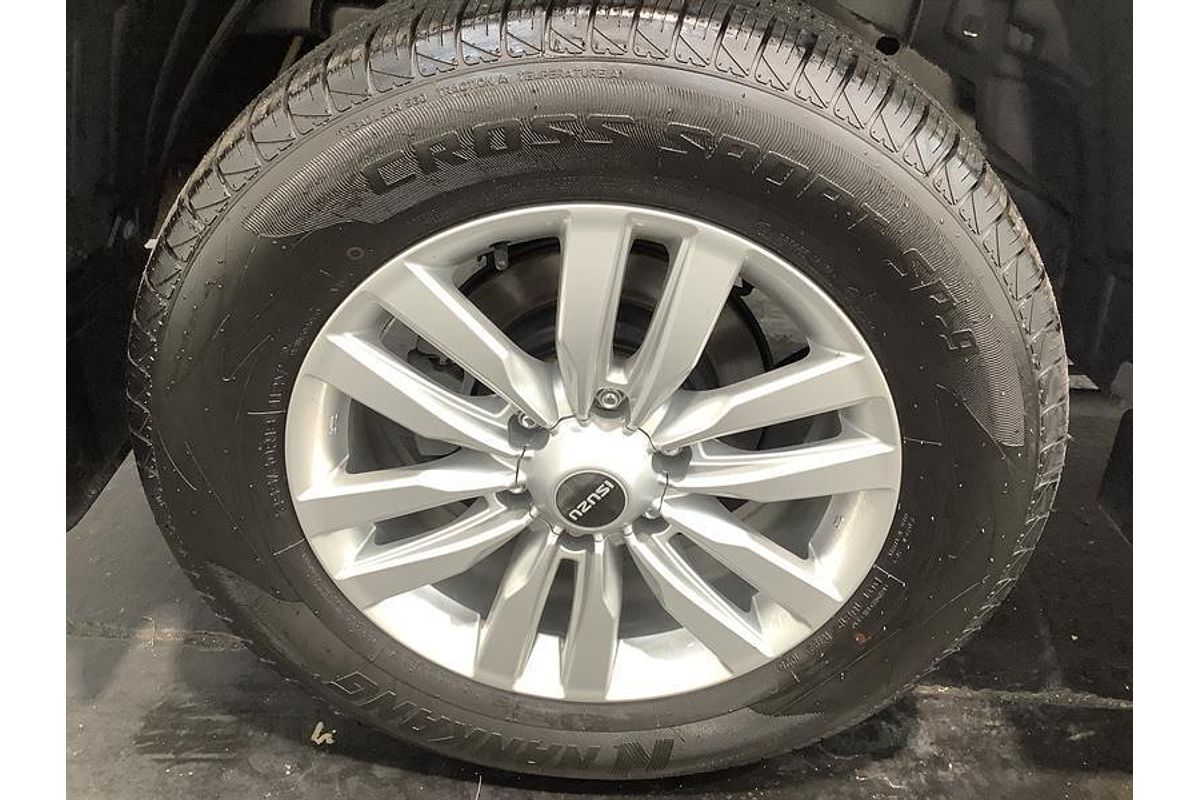 2018 Isuzu MU-X LS-T