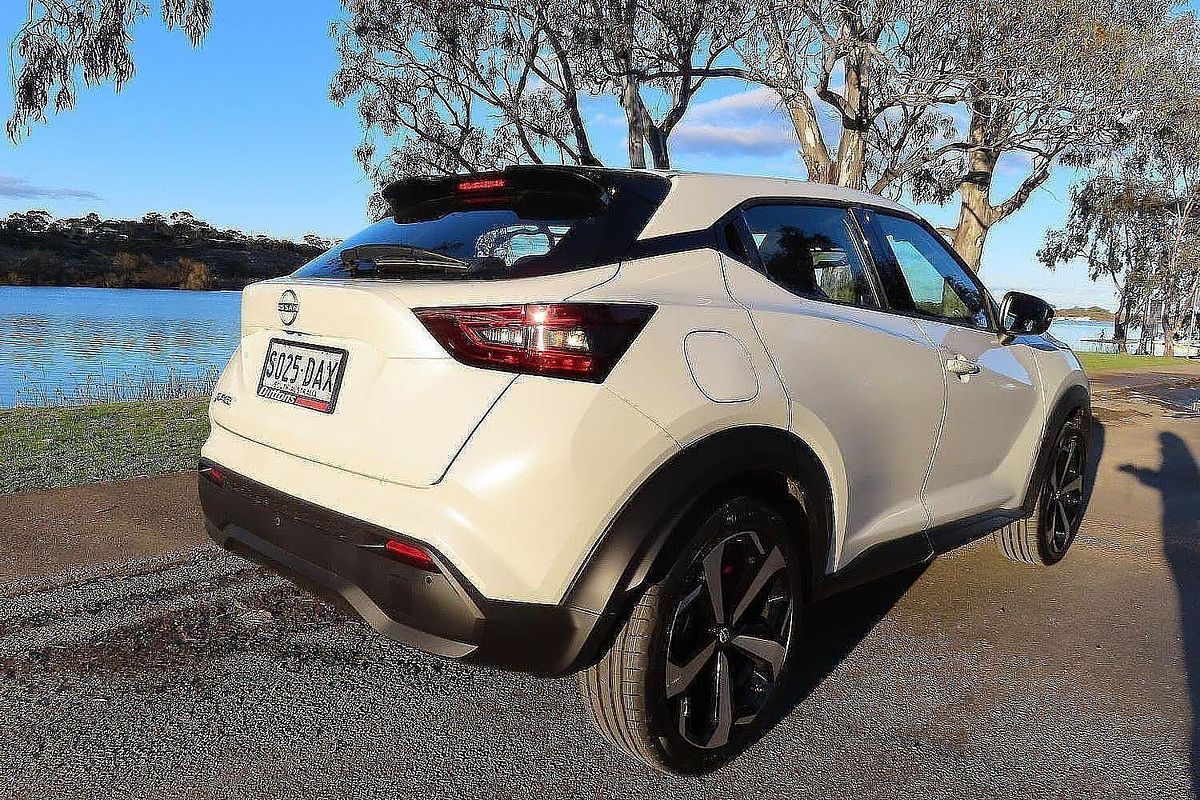 2023 Nissan JUKE ST-L F16