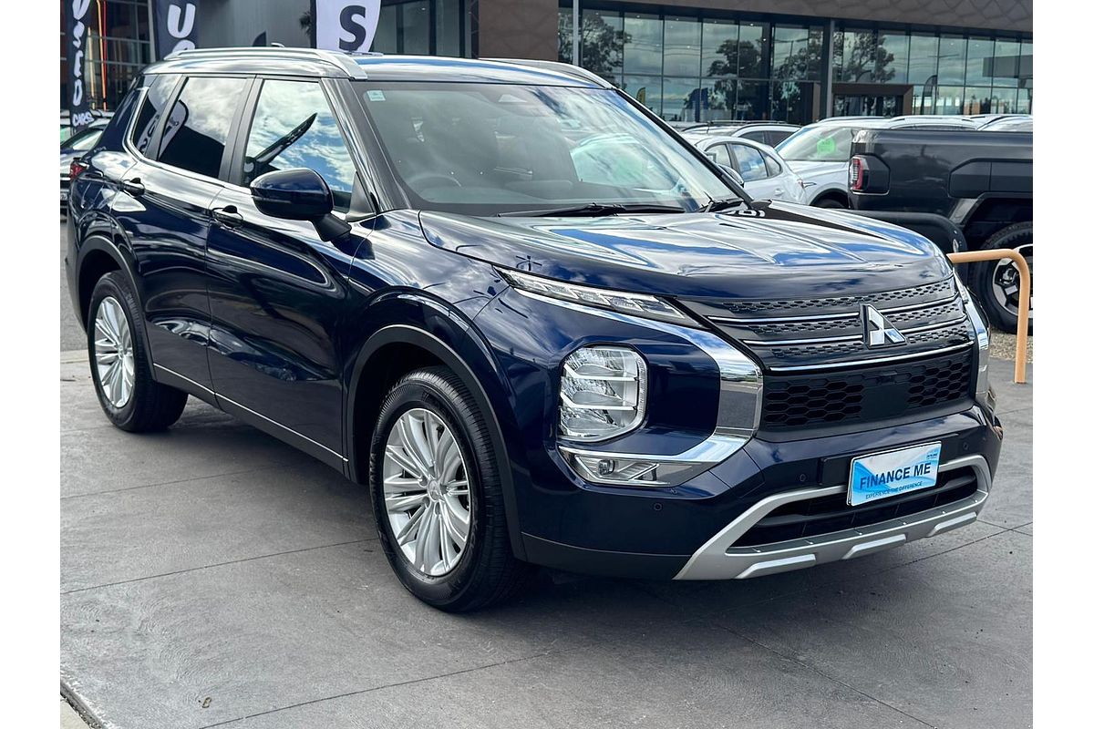 2023 Mitsubishi Outlander LS ZM