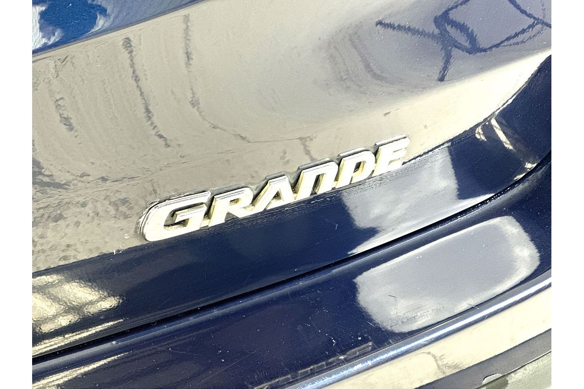2016 Toyota Kluger Grande GSU50R