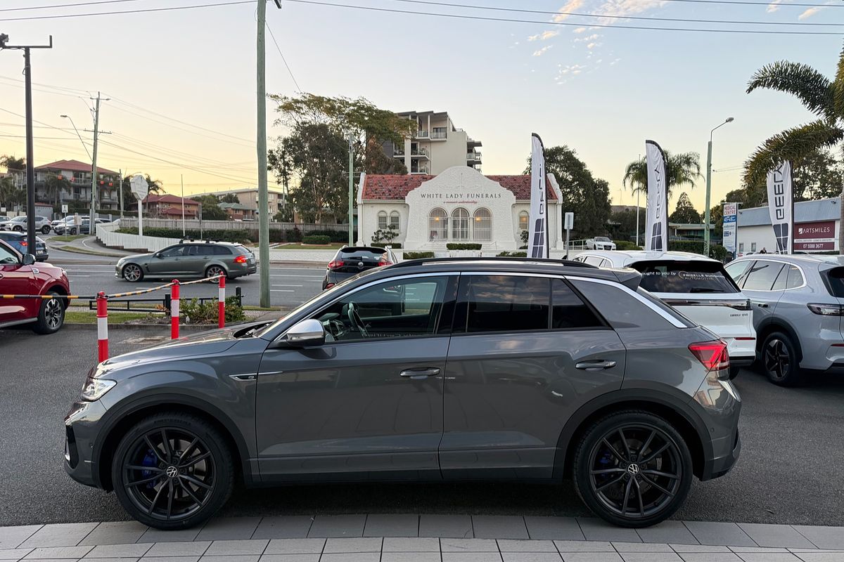 2022 Volkswagen T-Roc R Grid Edition D11