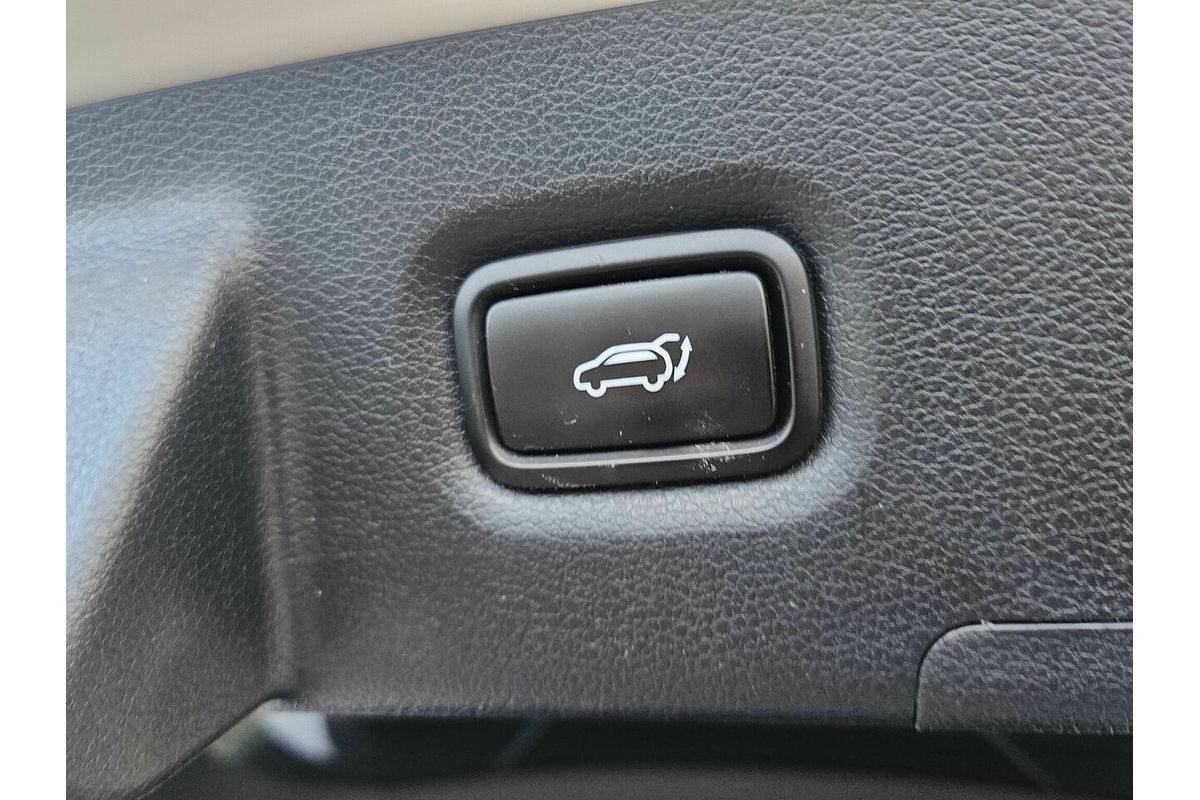 2018 Hyundai Santa Fe Elite TM
