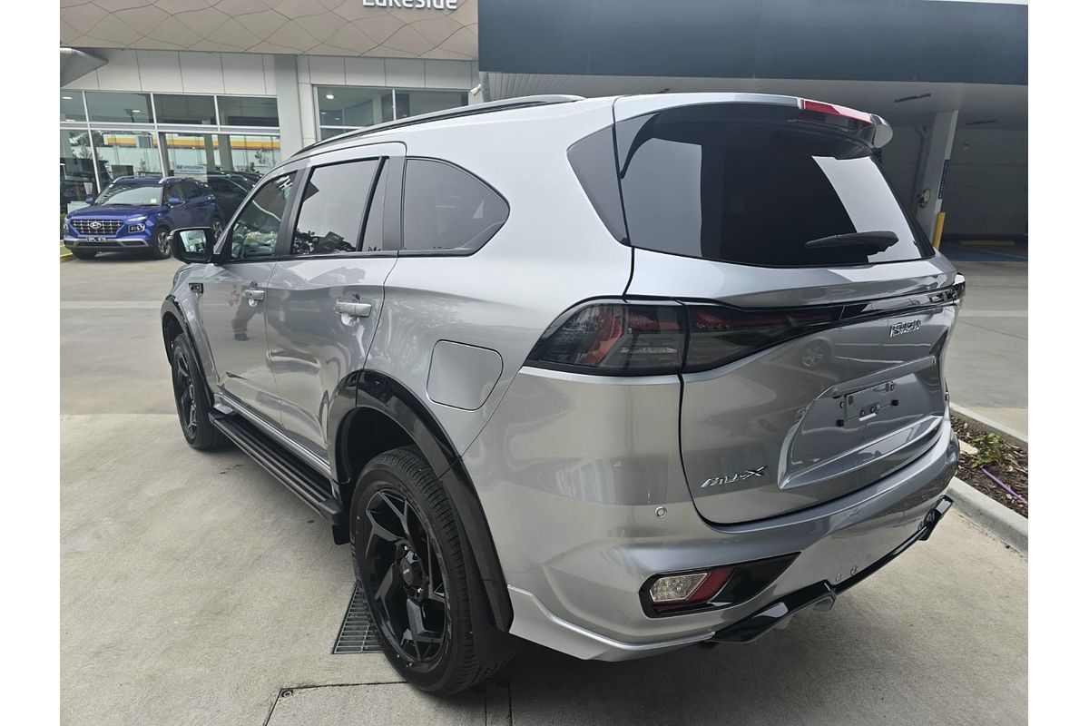 2025 Isuzu MU-X X-TERRAIN