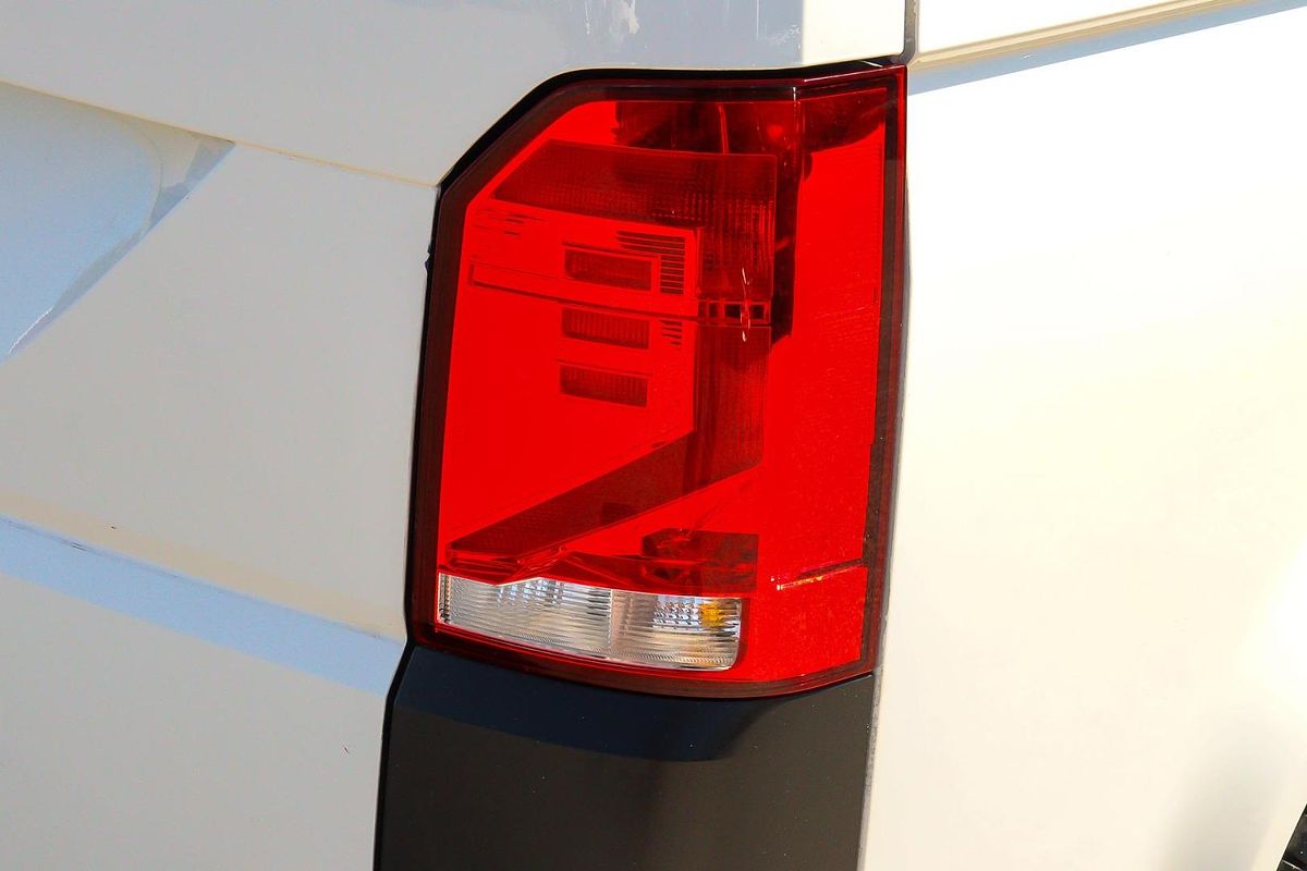 2021 Volkswagen Transporter TDI340 T6.1