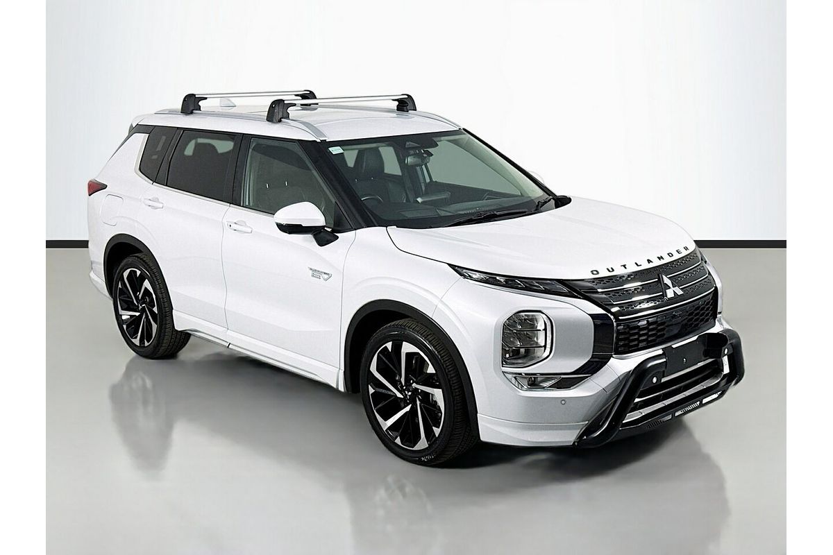 2022 Mitsubishi Outlander PHEV Aspire ZM